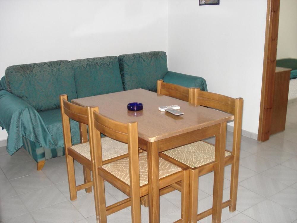 Maritime Hotel Apartments Petaloudes Exterior foto