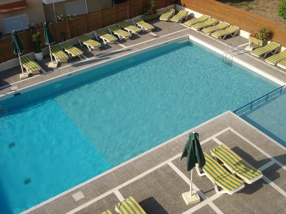 Maritime Hotel Apartments Petaloudes Exterior foto